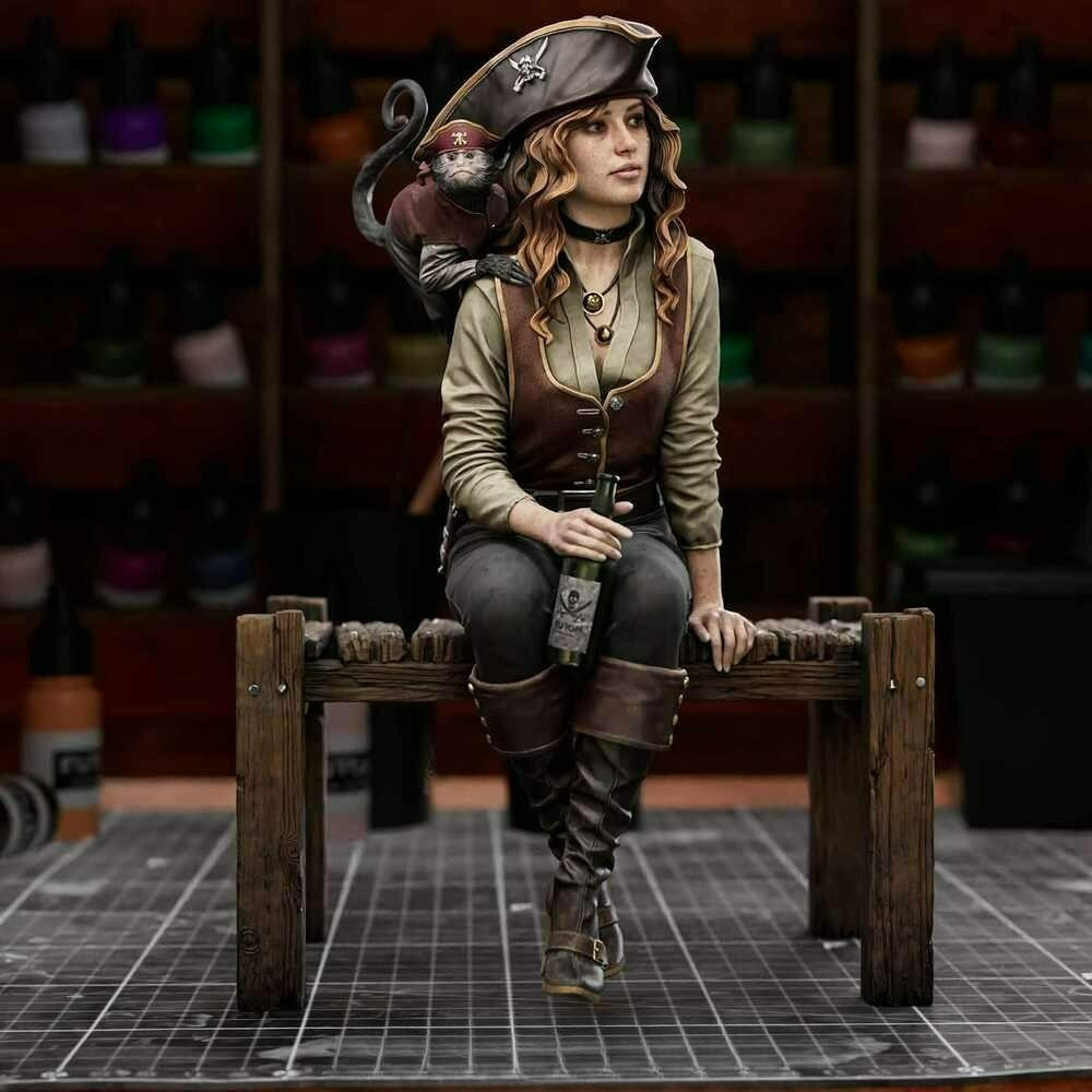 0686 Captain Lyra (2109) - STL 3D Print Files